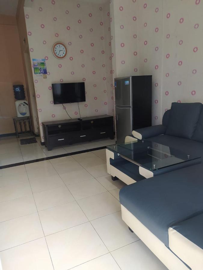 Villa Beverly Lembang Exterior foto